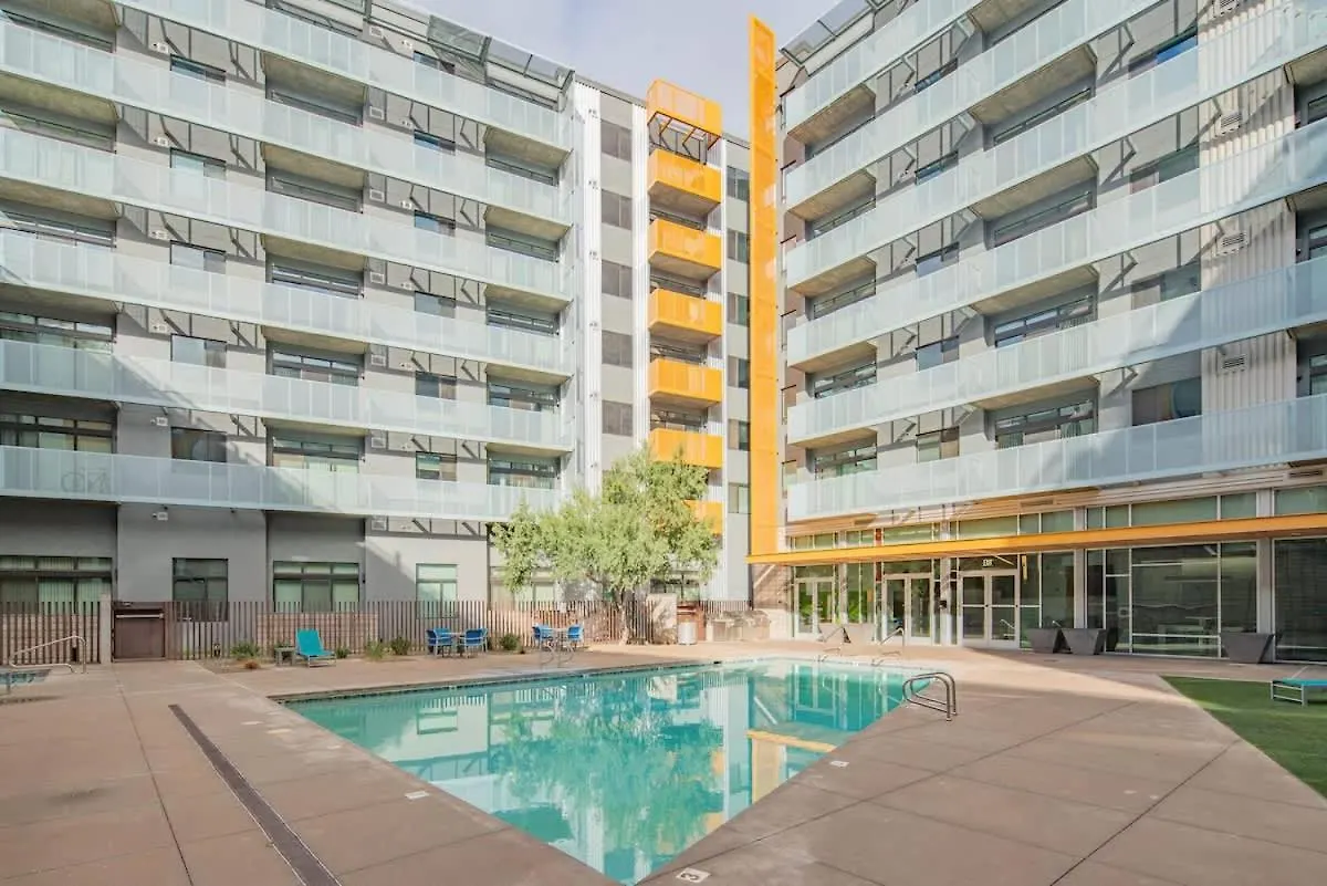 Appartement Modern 2Bd - Cdt - Gym, Pool, Parking - Sleep 8 à Phoenix 0*,