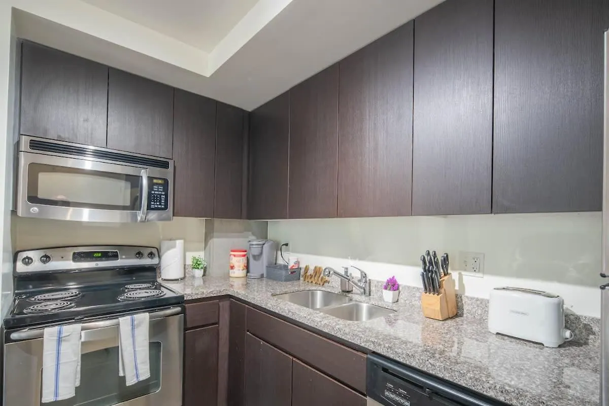 Appartement Modern 2Bd - Cdt - Gym, Pool, Parking - Sleep 8 à Phoenix